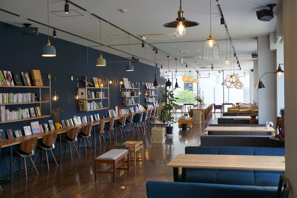 うのまち珈琲店　岡山 - 岡山県岡山市北区の展示会場 | ArtNow